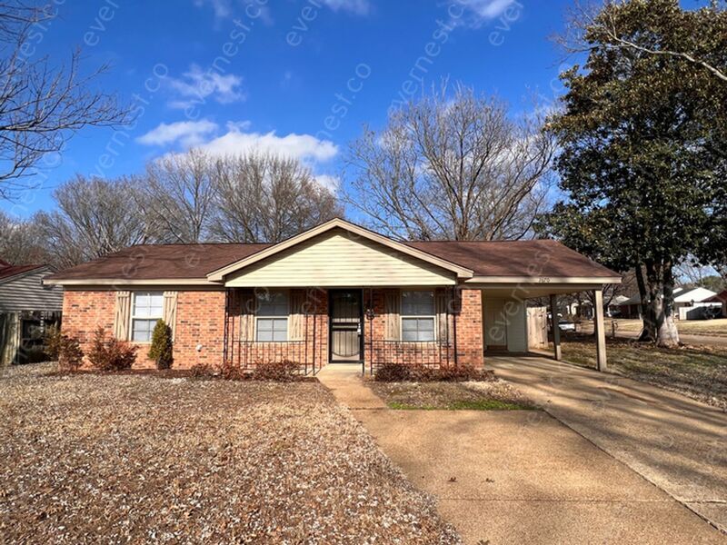 2670 Shady Grove Dr, Horn Lake, MS 38637 House Rental in Horn Lake