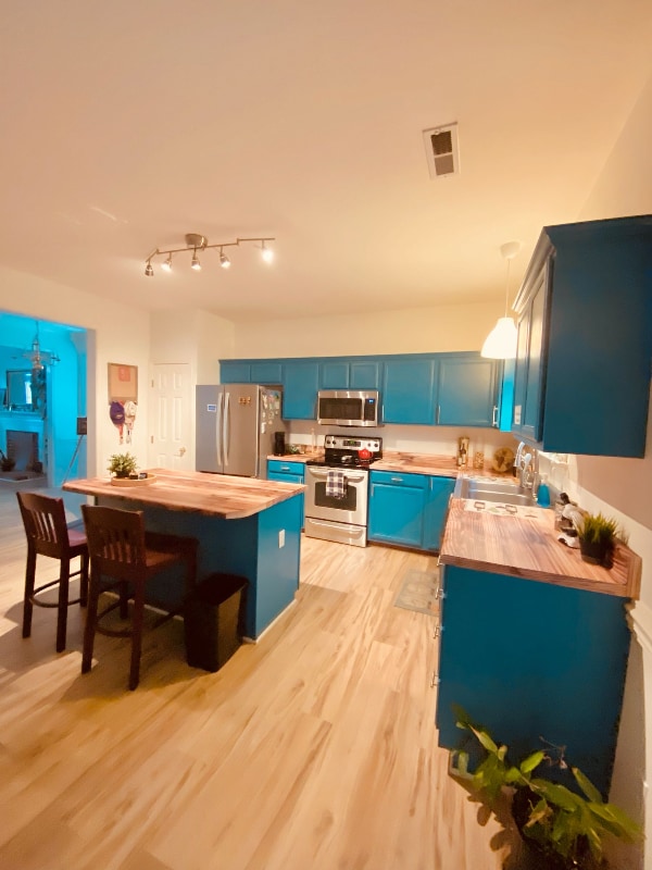 Building Photo - 434 Canewood Pl