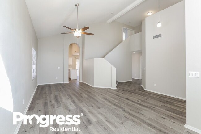 Foto del edificio - 8604 W Lewis Ave