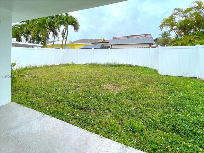 Foto del edificio - 1005 SW 88th Ct
