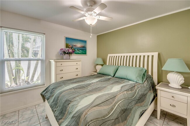 Foto del edificio - 4406 SW 25th Ave