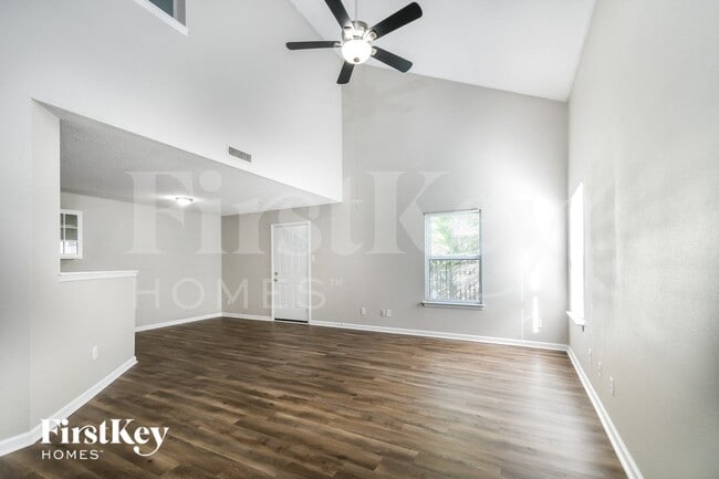 Building Photo - 16700 Aulton Dr