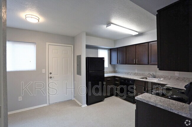 Building Photo - 4511 Orcutt Ave