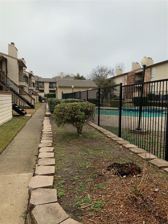 Building Photo - 12484 Abrams Rd