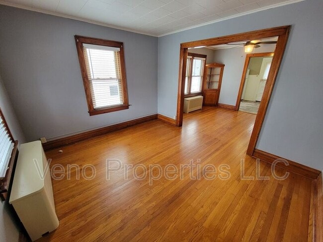 Building Photo - 800 Chestnut St
