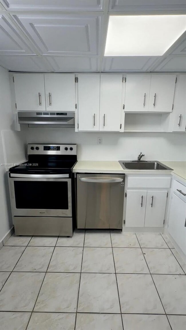 Foto del edificio - 7900 Tatum Waterway Dr