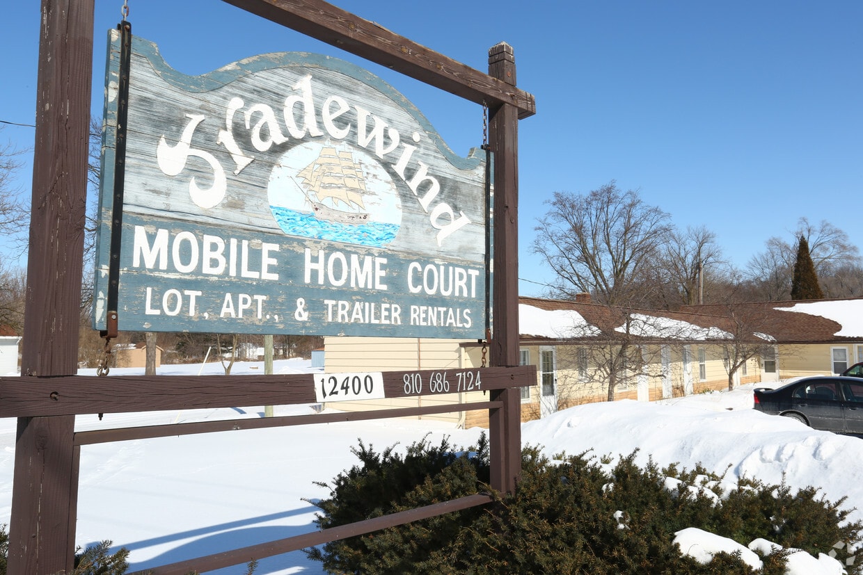 Primary Photo - Tradewinds Mobile Home Community