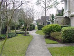 Primary Photo - 2320 Woodland Park Dr
