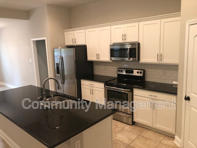 Foto del edificio - 6266 Tiger Trace Ave