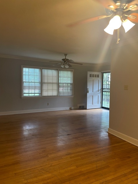 Foto principal - 3558 Poplar Ave