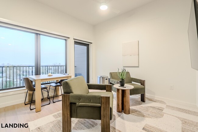 Building Photo - 2623 Keene St