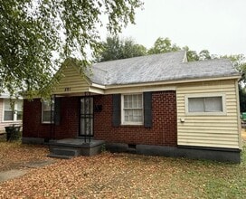 Building Photo - 591 Lundee St