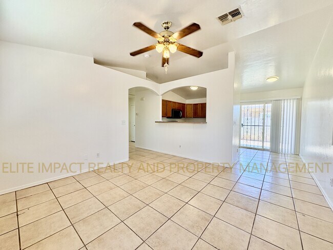 Foto del edificio - 3422 N Fontana Ave