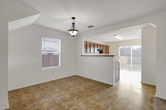 Foto del edificio - Monticello Ranch-Available Now-3Bd/3Ba