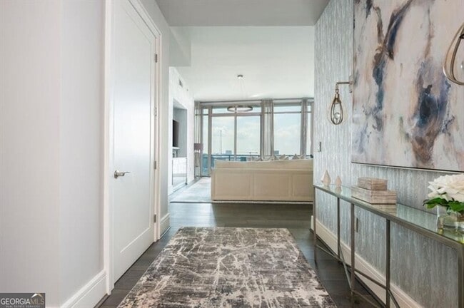 Photo - 1065 Peachtree St NE Apartment