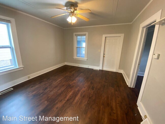 Foto del edificio - 2 br, 1 bath House - 512 School Ave.