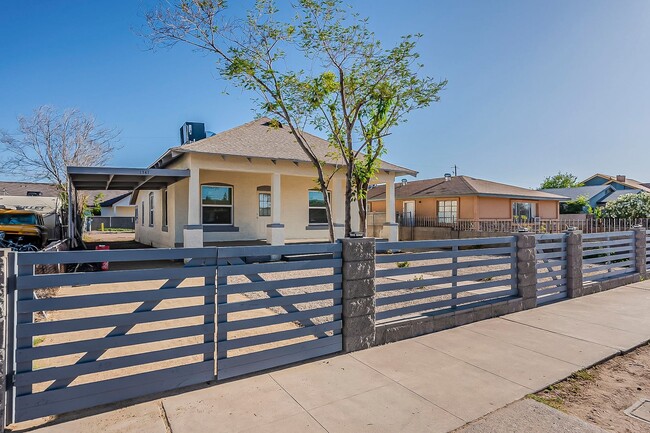 Building Photo - Beautiful Home in Phoenix Arizona COMMING soon reserve now!!!