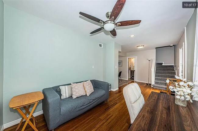 Foto del edificio - 451 27th Ave N