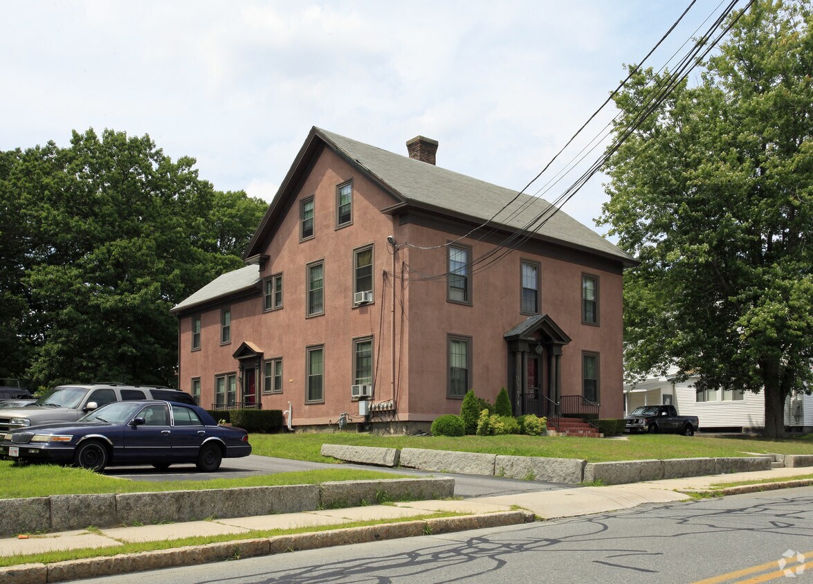 72 School St, Milford, MA 01757 72 School St Milford, MA 01757