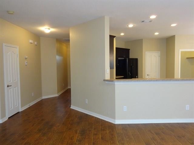 Building Photo - 5813 Barrier Reef Dr