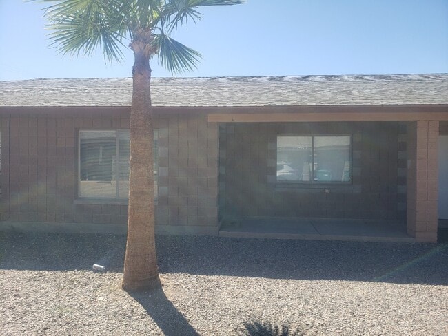 Foto del edificio - N Sunshine Blvd