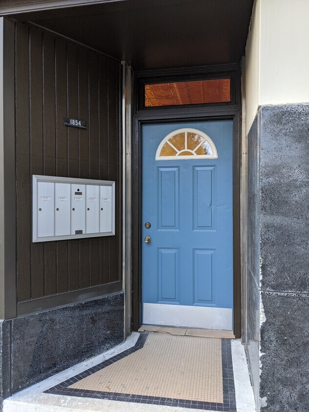 Foto principal - 1854 W 21st Pl