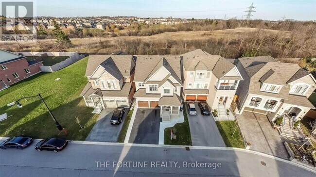 Building Photo - 118 Leadership Dr