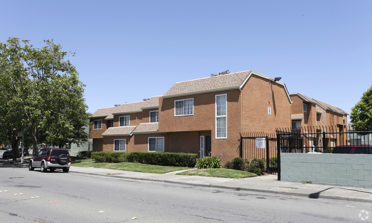 Primary Photo - Barrett Terrace Apartments