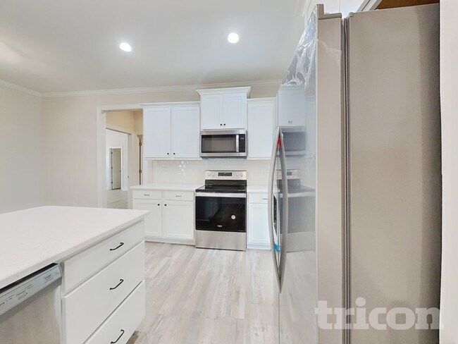 Building Photo - 250 Coats Ridge Dr