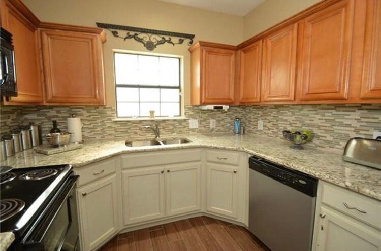 Primary Photo - 902 Bens Dr