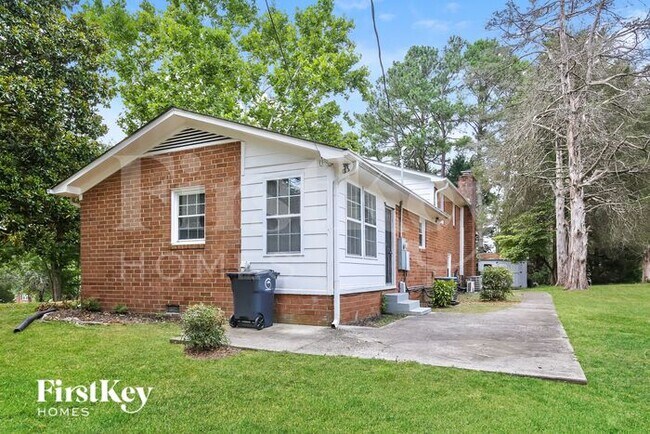 Building Photo - 3001 Will Doskey Dr