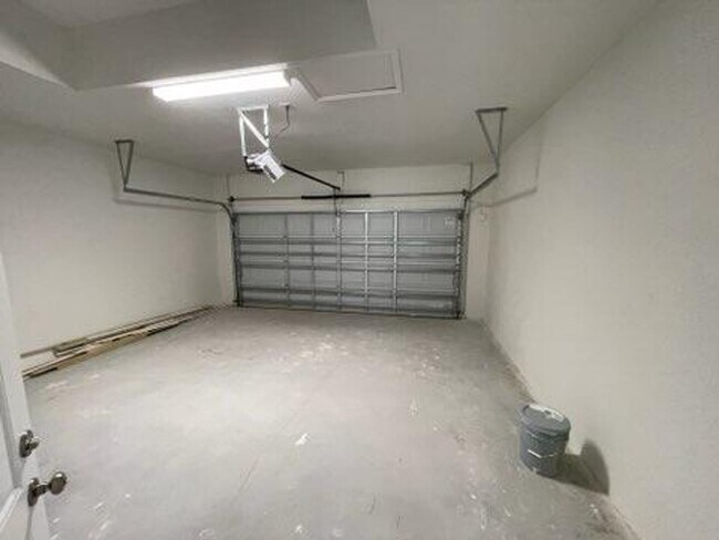 Foto del edificio - Brand New 4 bed/2 bath Single Family home- Lake Placid