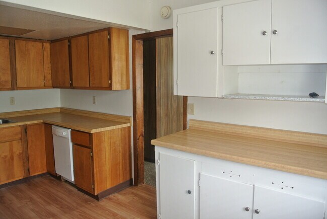 Foto del edificio - 510 Hiawatha St