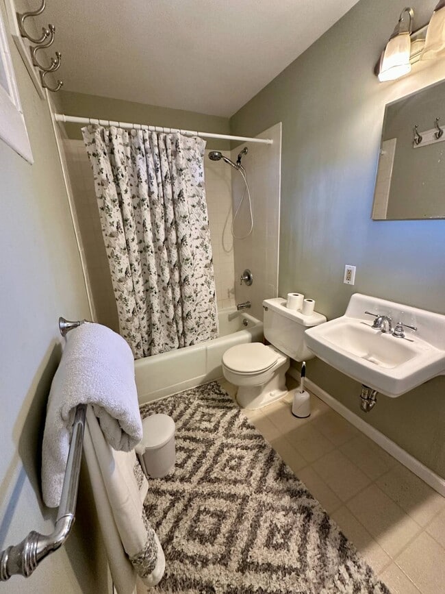 Foto del edificio - 27 Center St