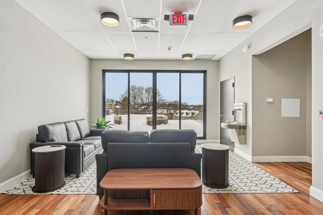 Foto del edificio - Dutchtown Pointe