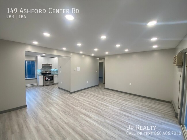 Building Photo - 149 Ashford Center Rd