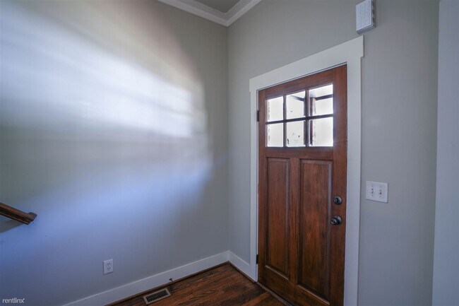 Foto del edificio - 3 br, 3.5 bath Townhome - 1304 Essex Manor...