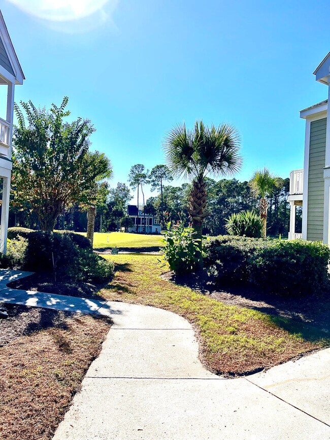 16 Old S Ct, Bluffton, SC 29910 Townhome Rentals in Bluffton SC