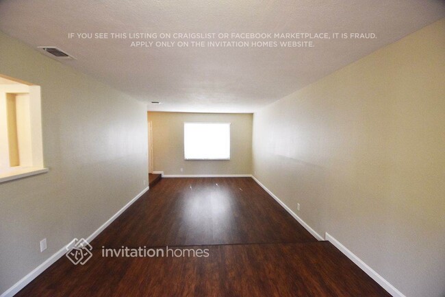 Building Photo - 143 Lexington Ct