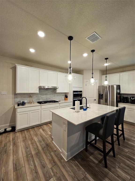 Building Photo - 138 Sugarberry Dr