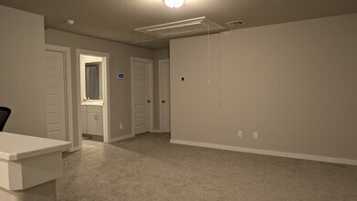 Building Photo - 5516 Madden Rd