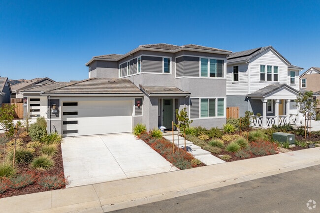 Building Photo - Sierra Vista