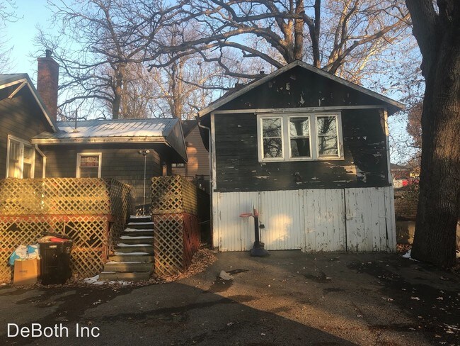 Building Photo - 3 br, 1 bath House - 316 Oakwood