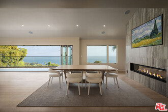 Building Photo - 4782 Encinal Canyon Rd