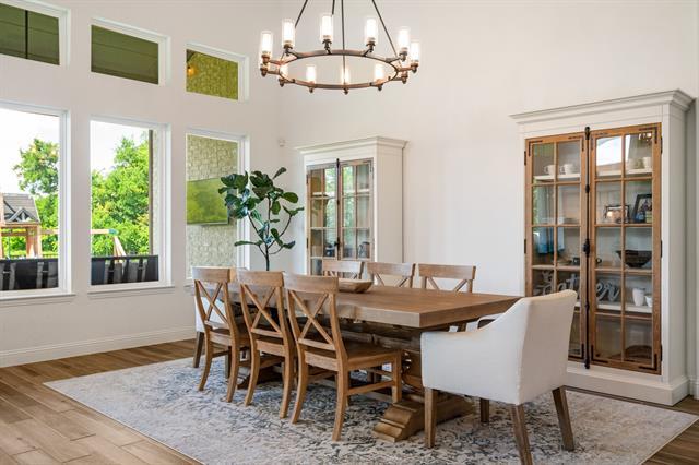 Foto del edificio - 8609 Autumn Lake Trl