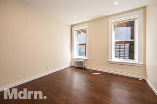 Building Photo - 719 W 180th St