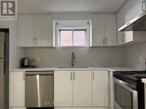 Building Photo - 13 Pawnee Ave