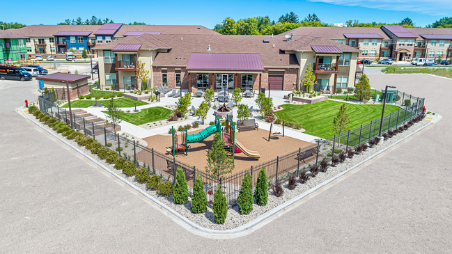 Clubhouse Patio - Saxony Village Apartments