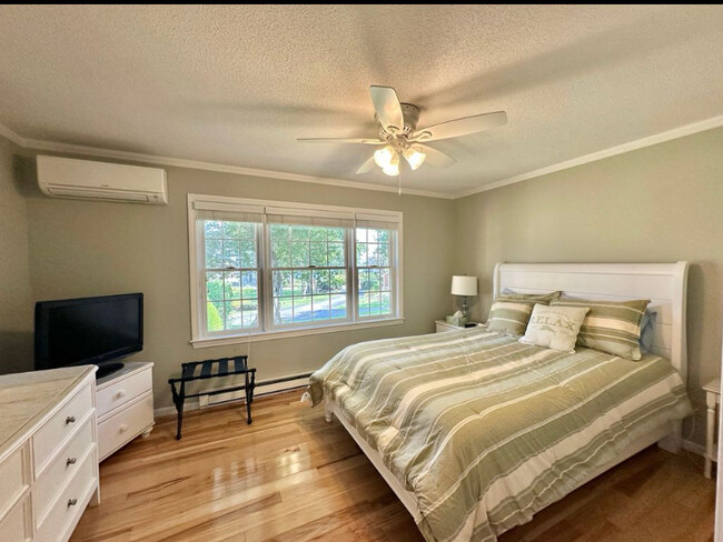 Bedroom - 3 Rosewood Ln