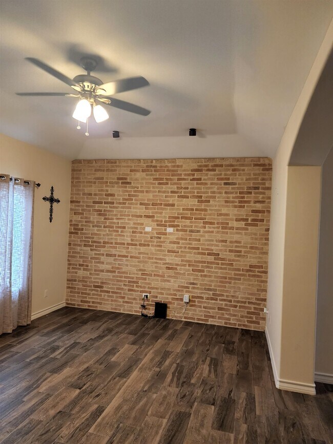 Building Photo - 5704 St Sebastian Ln